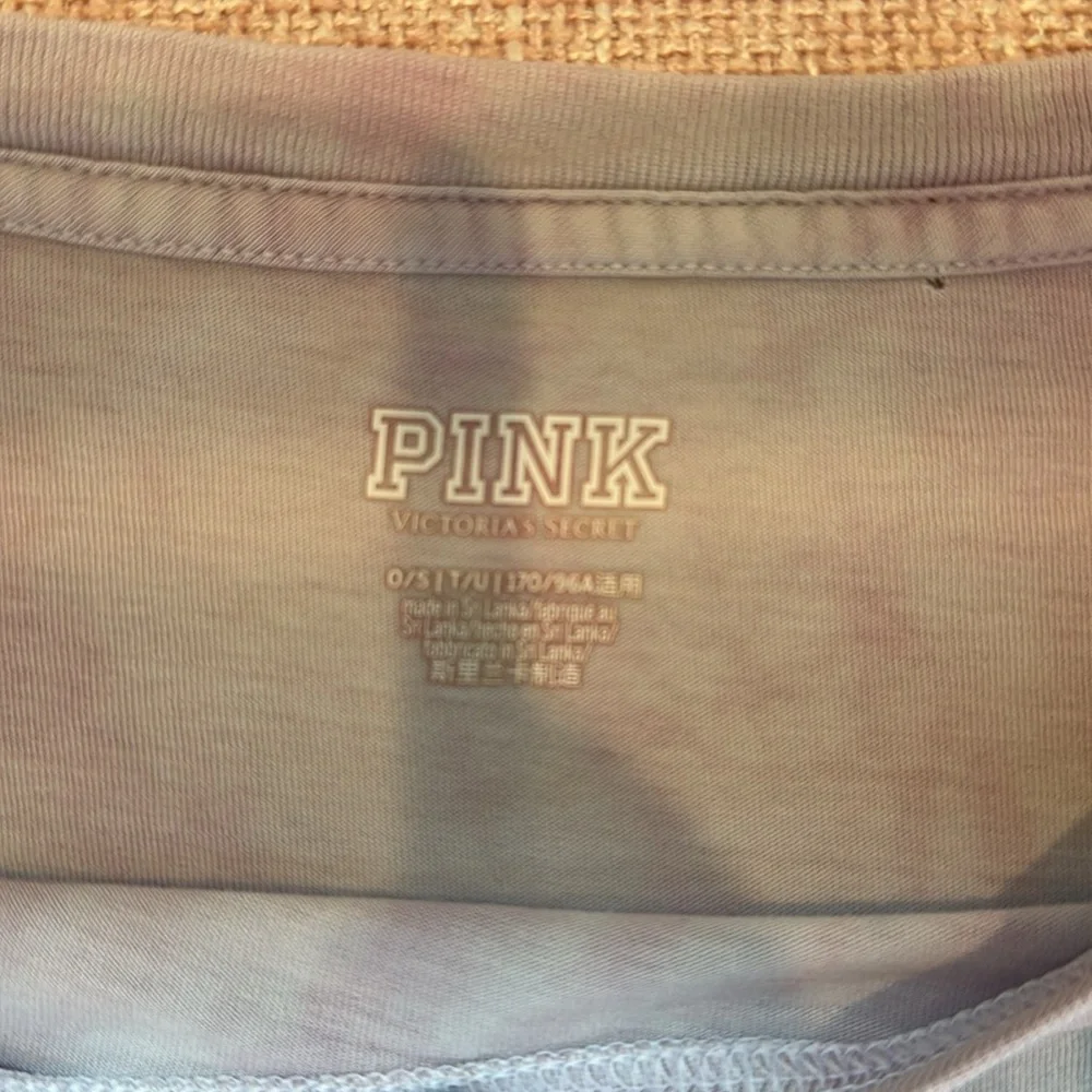 Pink O/S tshirt - Picture 2 of 4